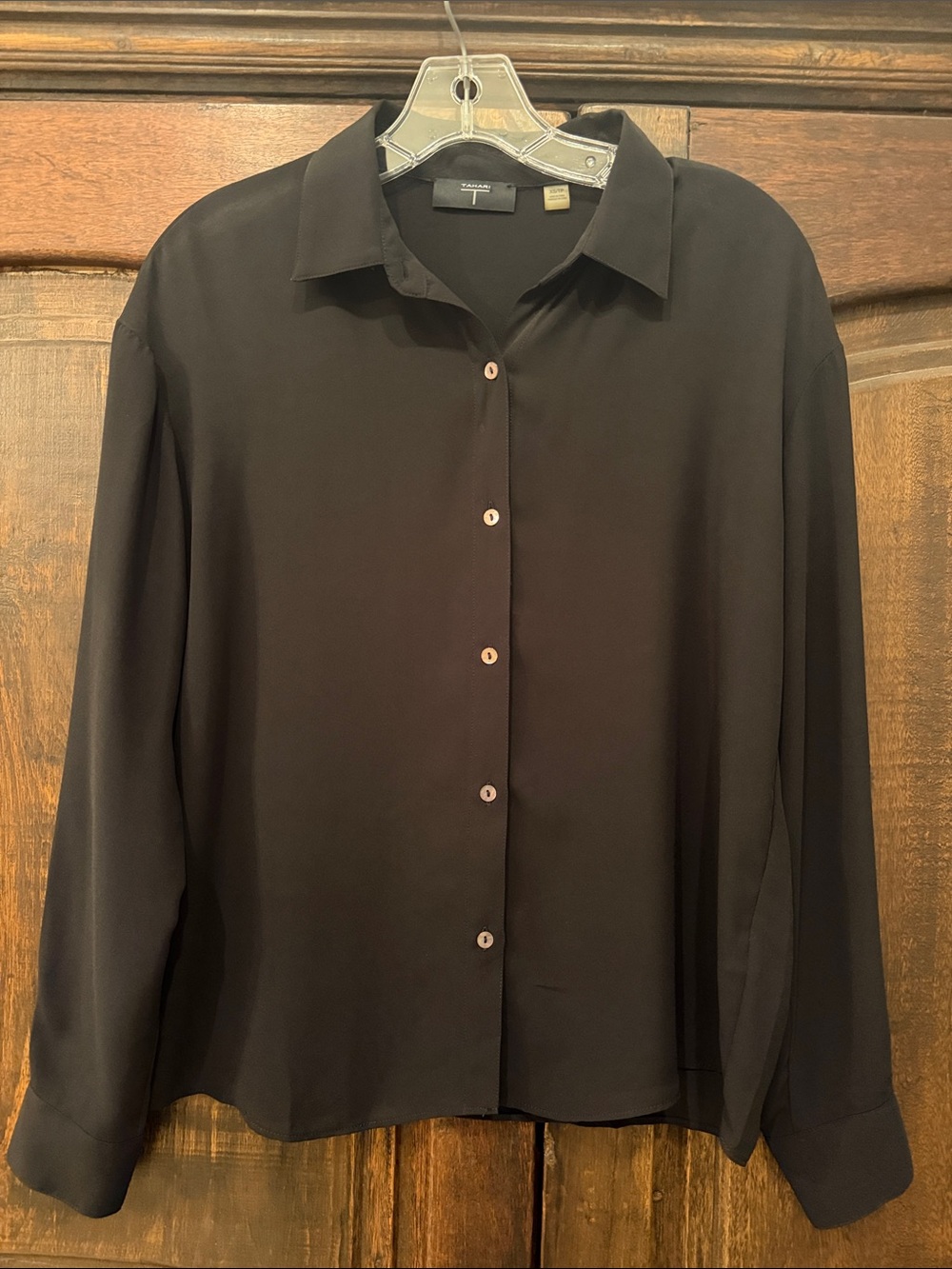 Tahari Women’s Black Button-Down Long Sleeve Shirt XSmall